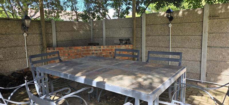 4 Bedroom Property for Sale in Southern Cross Western Cape
